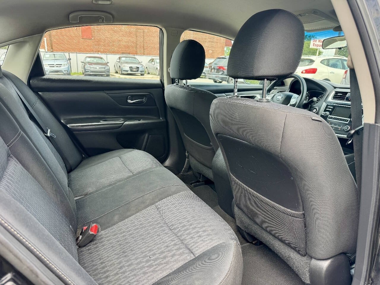 Used 2016 Nissan Altima 2.5 S w/ Power Driver Seat Package FWD image 11