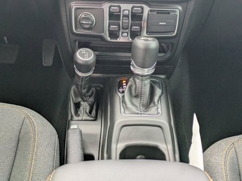 New 2025 Jeep Wrangler Sahara image 17