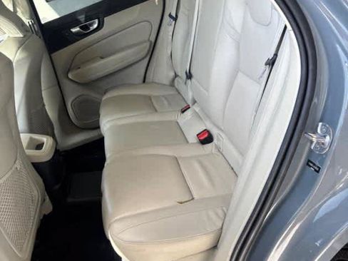 Used 2024 Volvo XC60 T8 Plus AWD/4WD image 5