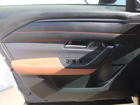 Certified 2025 MAZDA CX-50 Meridian Edition image 12