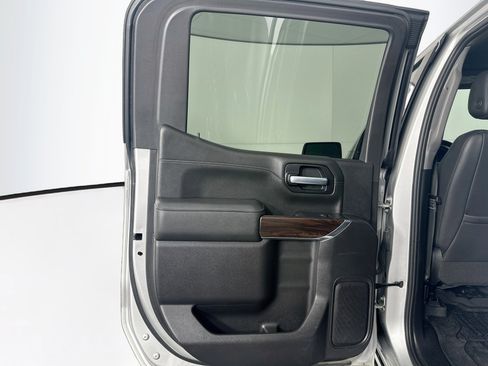 Used 2021 GMC Sierra 1500 SLT w/ SLT Premium Plus Package AWD/4WD image 26
