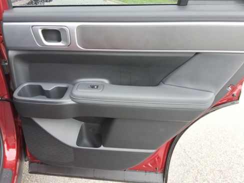 Used 2025 Hyundai Santa Fe SEL FWD image 25