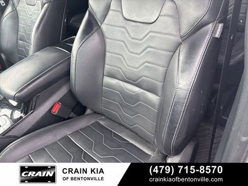 Used 2022 Kia Telluride SX w/ SX Prestige Package image 13