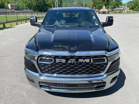 New 2025 RAM 1500 Big Horn image 9