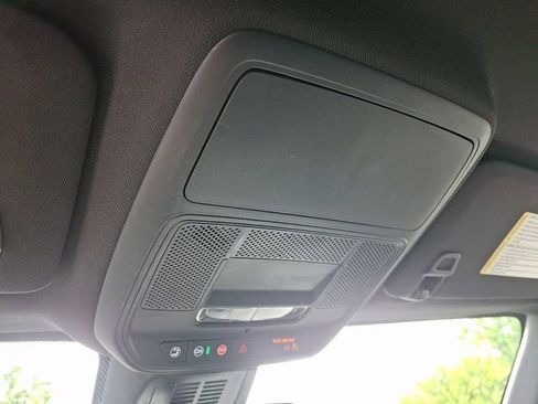 Used 2025 GMC Terrain Elevation image 26