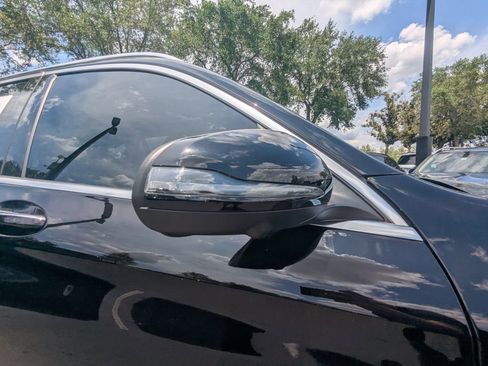 Certified 2022 Mercedes-Benz GLC 300 4MATIC w/ Premium Package Lite image 25