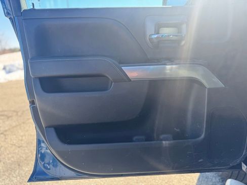 Used 2019 Chevrolet Silverado 1500 LT w/ All Star Edition image 15