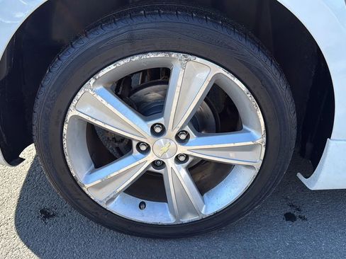 Used 2014 Chevrolet Cruze LT w/ RS Package image 13