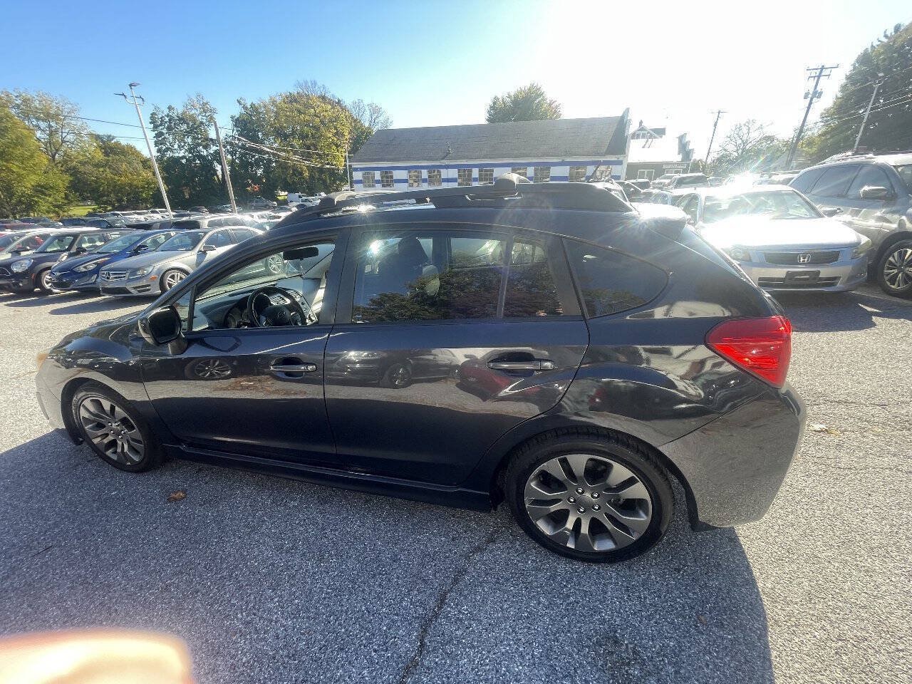Used 2014 Subaru Impreza 2.0i Sport Premium AWD/4WD image 7