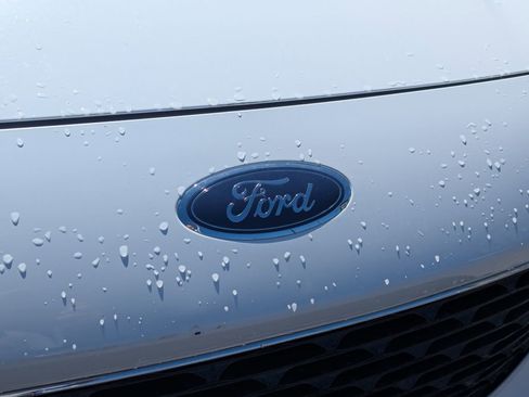 Used 2022 Ford Escape SE FWD image 11