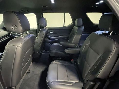 Used 2023 Chevrolet Traverse LT AWD/4WD image 20