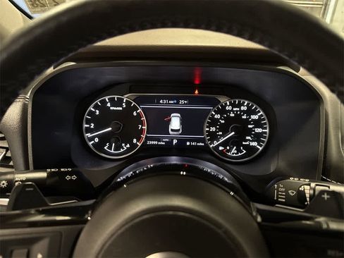 Used 2023 Nissan Rogue SV w/ SV Premium B Package image 33