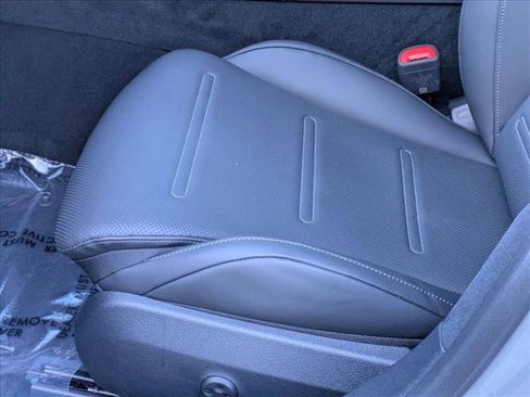 New 2026 Mercedes-Benz E 53 AMG 4MATIC Sedan image 4