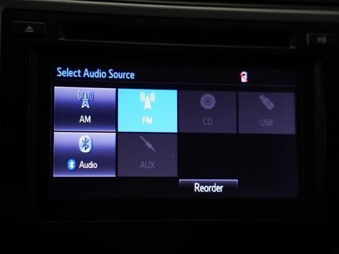 Used 2014 Toyota Camry SE FWD image 21