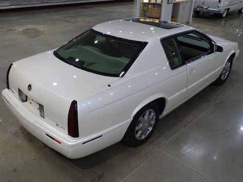 Used 1999 Cadillac Eldorado Touring FWD image 13