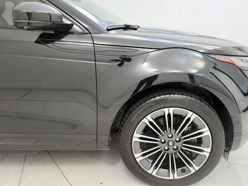 Used 2025 Land Rover Range Rover Evoque S AWD/4WD image 21