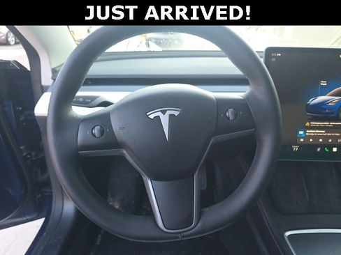 Used 2022 Tesla Model 3 Long Range image 12