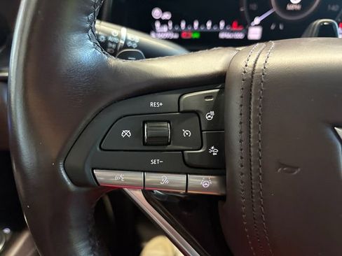 Certified 2023 Cadillac Escalade ESV Sport Platinum AWD/4WD image 27