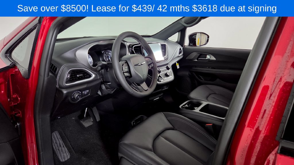 New 2026 Chrysler Pacifica Select w/ S Appearance Package FWD image 14