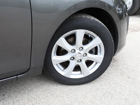 Used 2010 MAZDA MAZDA3 i Touring FWD image 9