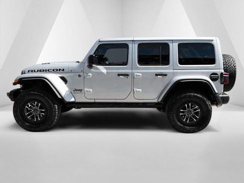 Used 2024 Jeep Wrangler Unlimited Rubicon 392 AWD/4WD image 4