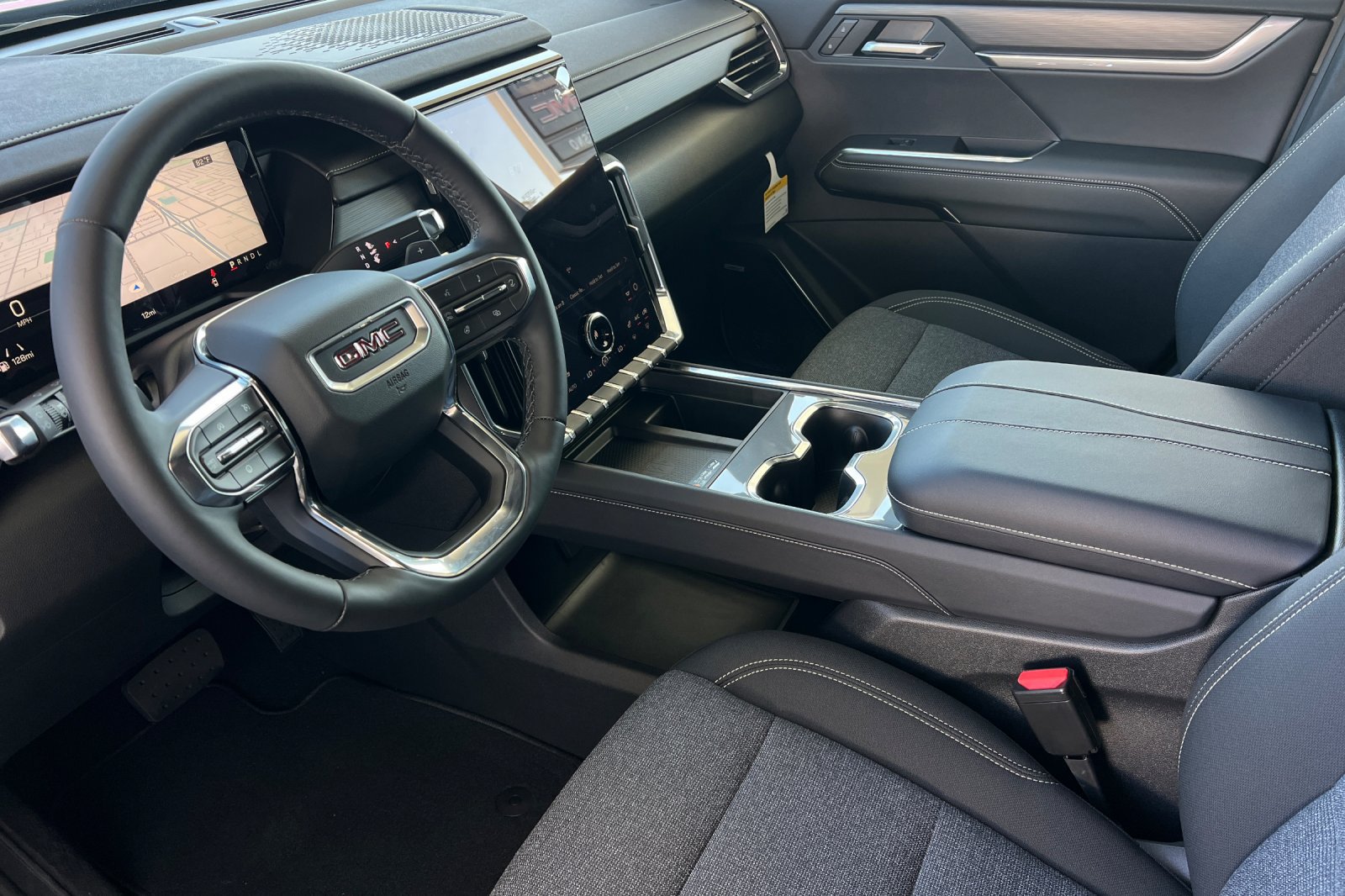 New 2026 GMC Acadia Elevation w/ Black Edition FWD image 8