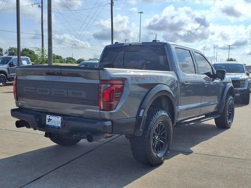Used 2025 Ford F150 Raptor AWD/4WD image 2