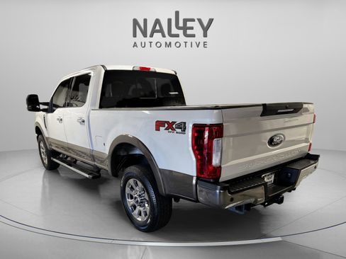 Used 2018 Ford F250 Lariat w/ Lariat Ultimate Package image 4