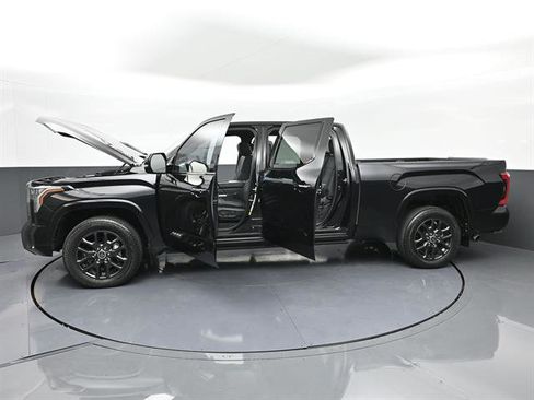 Used 2023 Toyota Tundra Platinum image 48