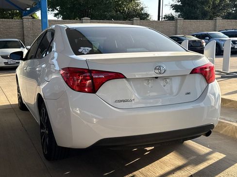 Used 2019 Toyota Corolla SE FWD image 7