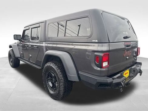 Used 2023 Jeep Gladiator Mojave w/ Cold Weather Group image 7