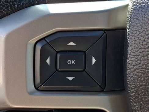 Used 2015 Ford F150 Lariat w/ Equipment Group 502A Luxury image 26