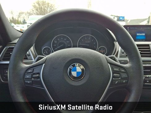 Used 2018 BMW 330i xDrive Sedan w/ Convenience Package image 20