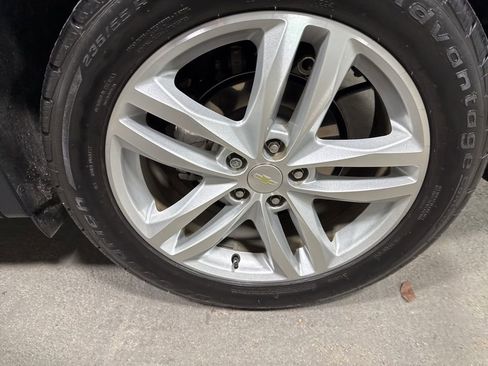 Used 2020 Chevrolet Equinox Premier image 43