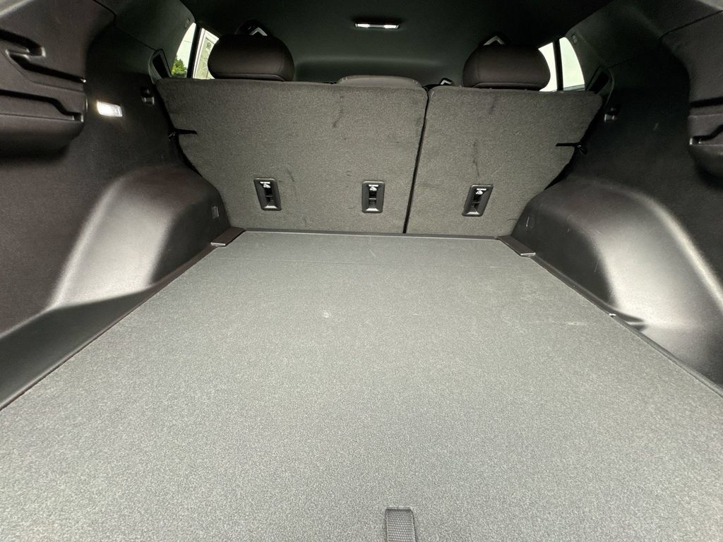 New 2026 Chevrolet Equinox EV LT FWD image 33