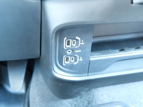 Used 2024 RAM 2500 Tradesman w/ Safety Group image 36