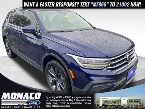 Used 2024 Volkswagen Tiguan SE w/ Panoramic Sunroof Package AWD/4WD image 1