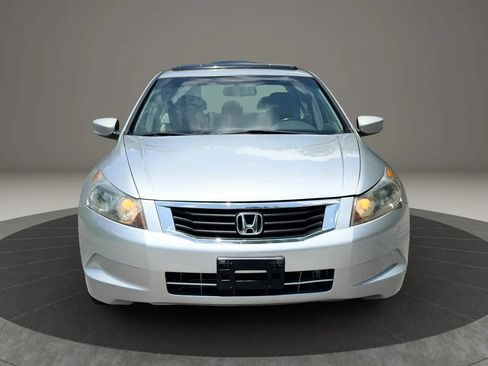 Used 2009 Honda Accord EX-L image 2