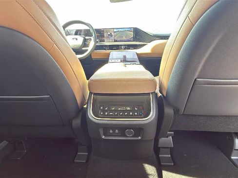 New 2026 INFINITI QX80 Luxe image 26