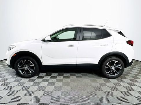 Used 2022 Buick Encore GX Select AWD/4WD image 3