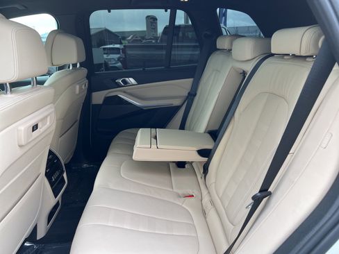 Used 2021 BMW X5 xDrive45e w/ Premium Package image 26