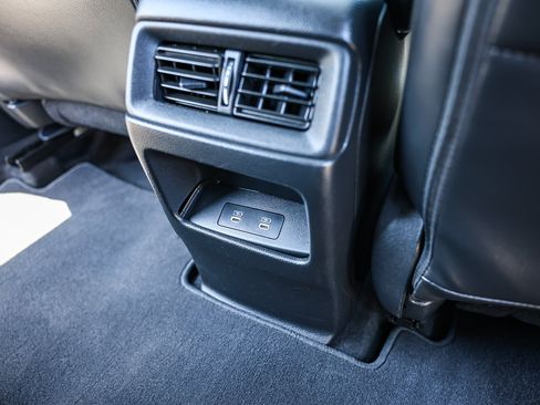 Used 2023 Honda CR-V Sport Touring image 8