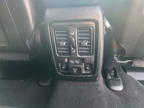 Used 2024 Dodge Durango GT image 21