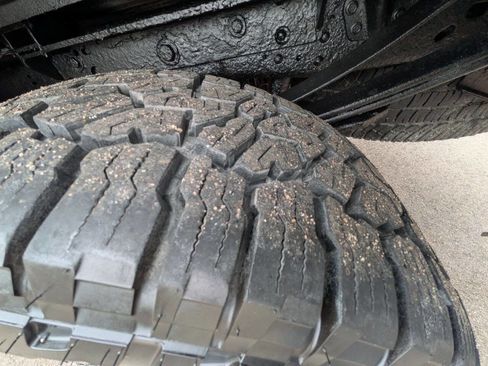 Used 2016 Ford F350 XLT w/ XLT Value Package AWD/4WD image 12