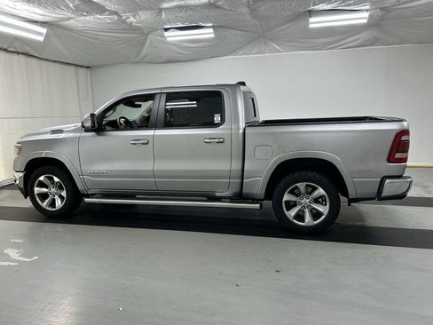 Used 2019 RAM 1500 Laramie AWD/4WD image 6