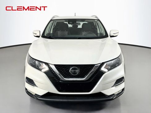 Used 2020 Nissan Rogue Sport SV w/ All-Weather Package AWD/4WD image 3