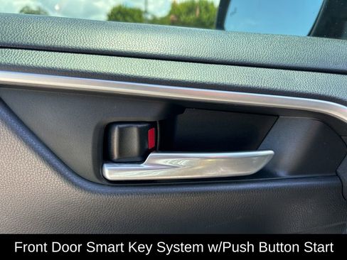 Used 2023 Toyota RAV4 XLE Premium image 12