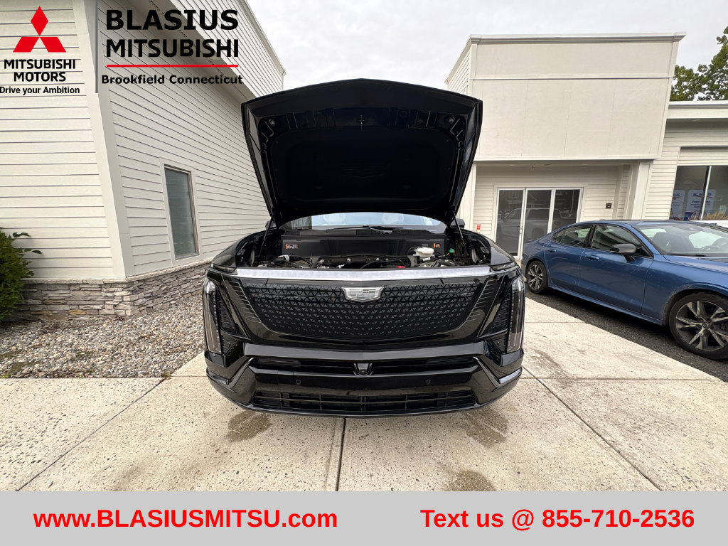 Used 2026 Cadillac Vistiq Sport AWD/4WD image 69