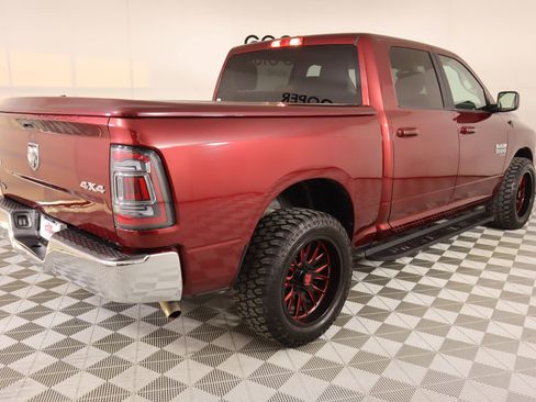 Used 2021 RAM 1500 Classic SLT image 19