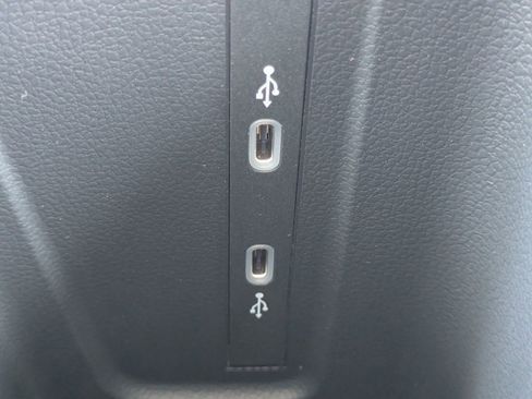 New 2026 Volkswagen Tiguan SE AWD/4WD image 21